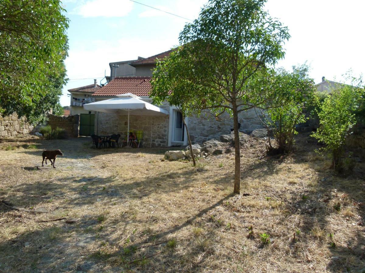 Villa Stone House Angela Drniš Exterior foto